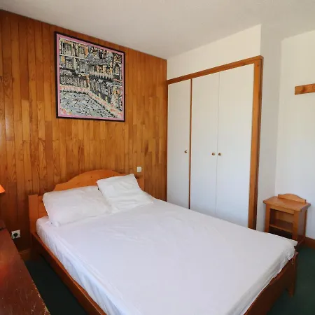 Pratique Avec Balcon, Au Pied Des Pistes Et Commerces, 6 Pers., - Fr-1-502-521 * Tignes